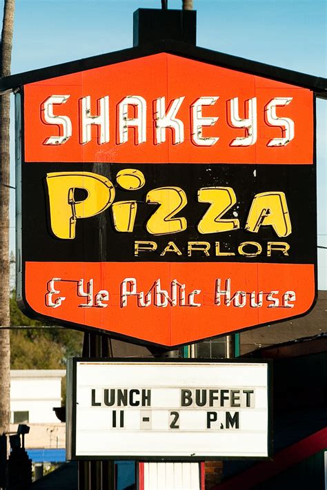 history of shakey's|Shakey's Pizza .